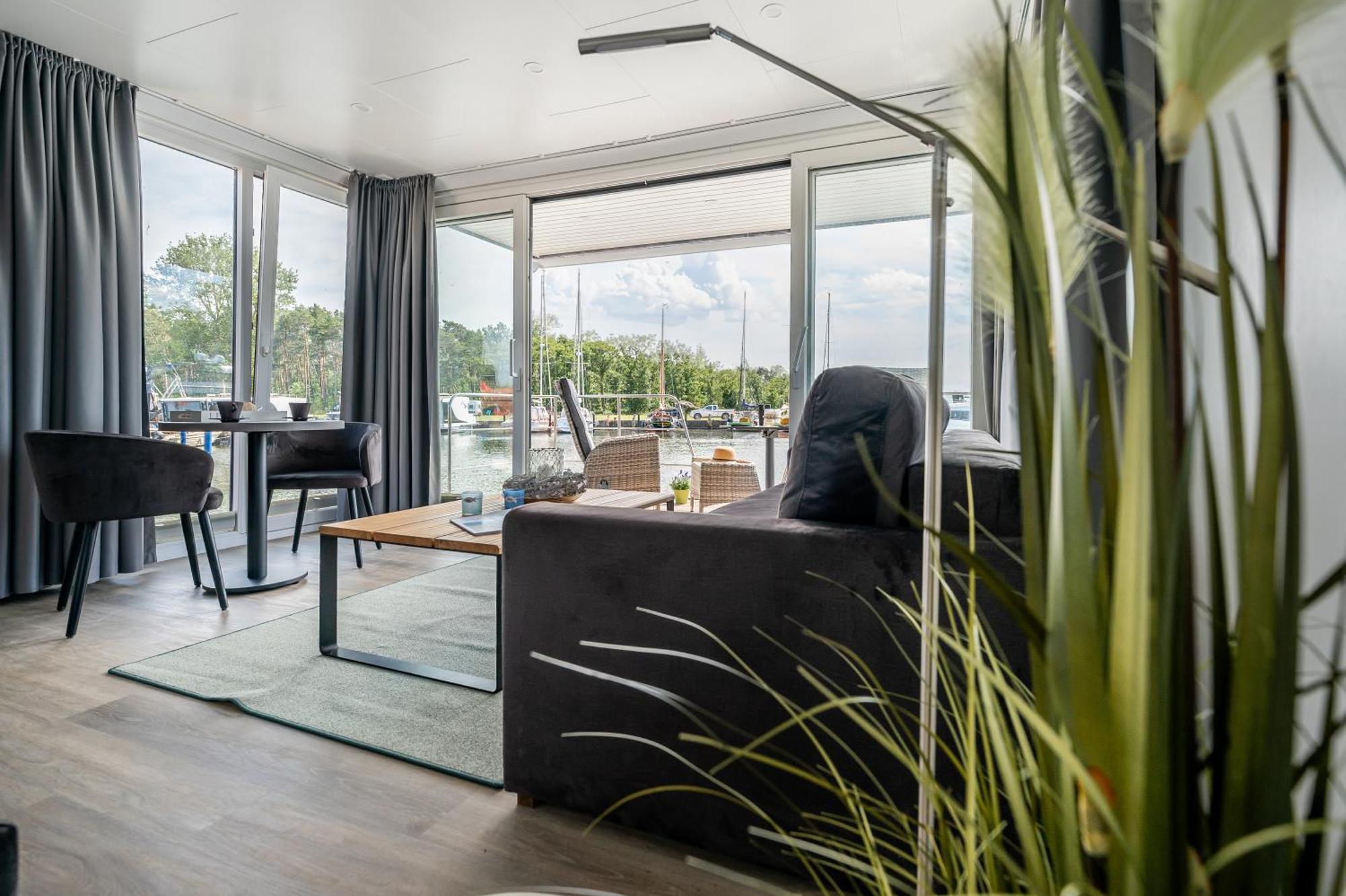 Marina Martinshafen Hotel Sassnitz Luaran gambar
